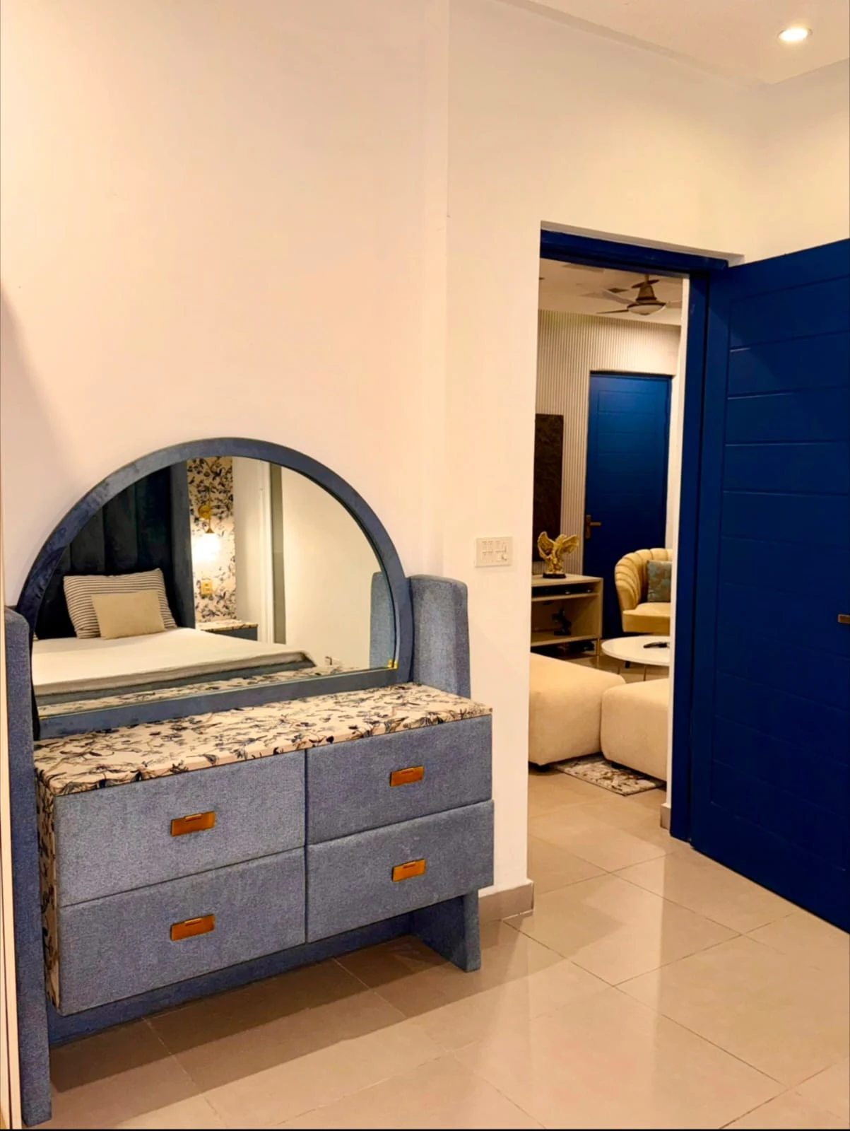 Zameen Opal Premium Studio Suite Lahore